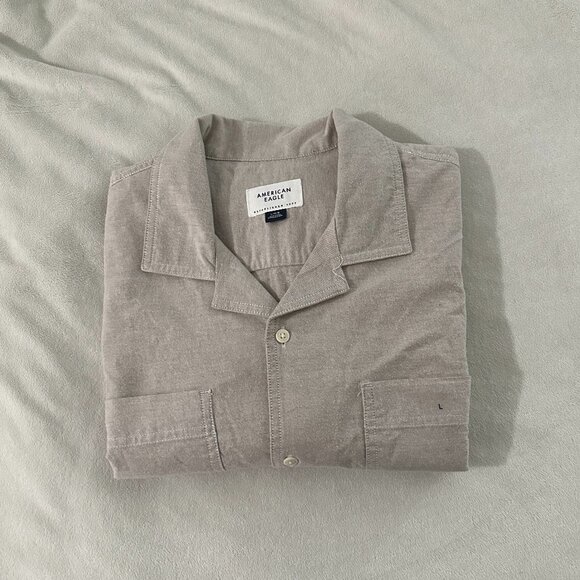 American Eagle Large Button-Up Poolside Shirt - Picture 3 of 7